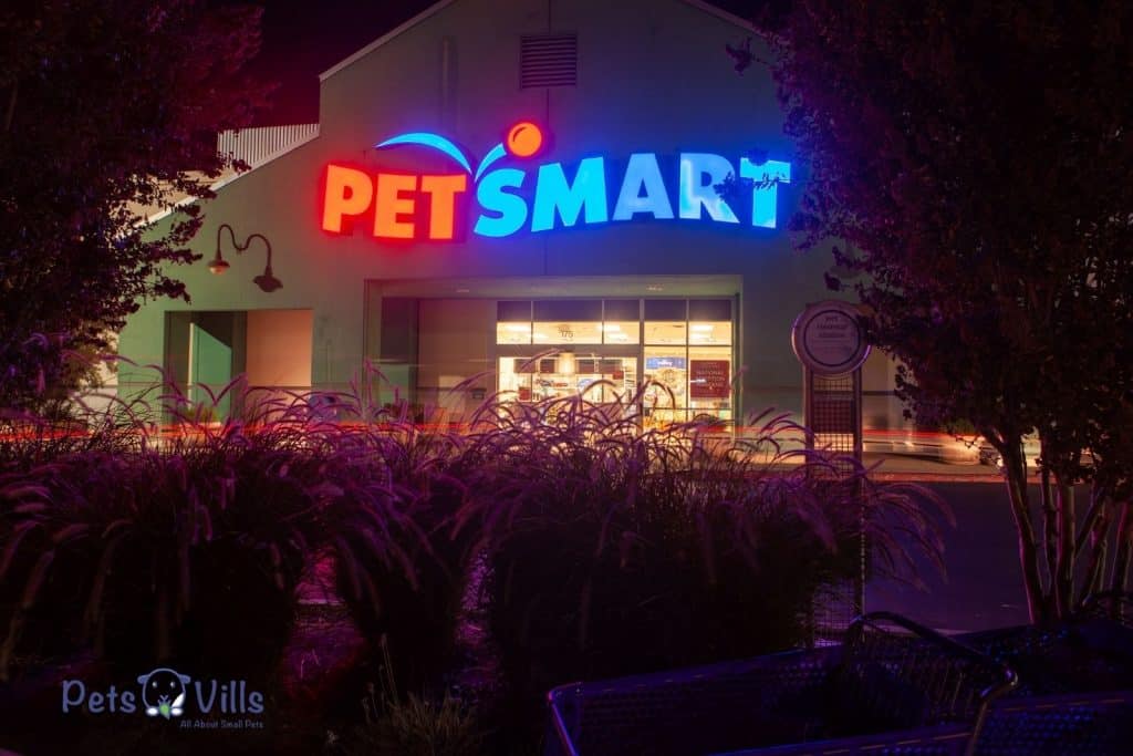 Petsmart store